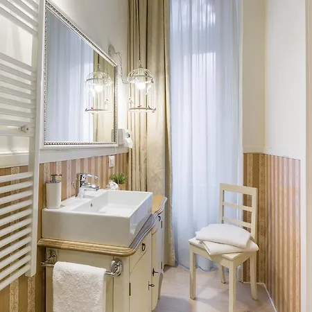 Vecchia Rooms&apartments Affittacamere